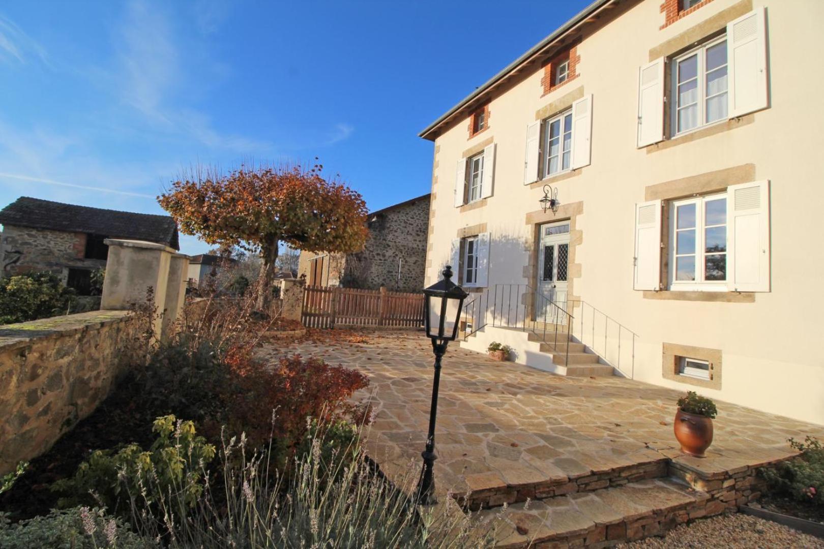 La Maison D'Eugenie Jourgnac エクステリア 写真